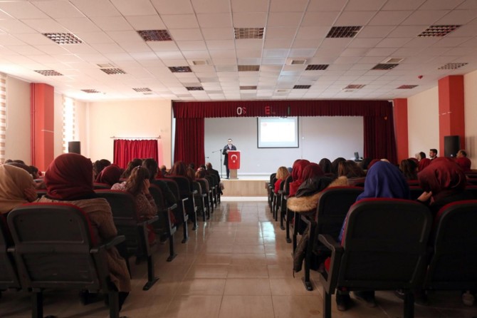 İmam hatip öğrencilerinden "Kudüs Bizimdir" programı