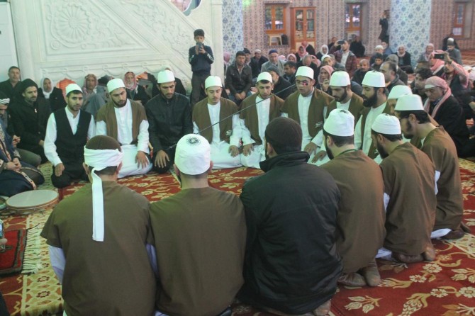 Urfalılar Kudüs için sabah namazında buluştu