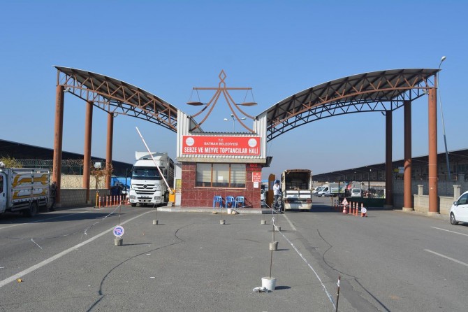 Hal esnafı ulaşım sıkıntısına çözüm istiyor