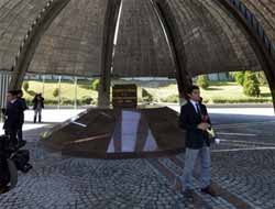 Mezelê Ozal Hat Vekirin