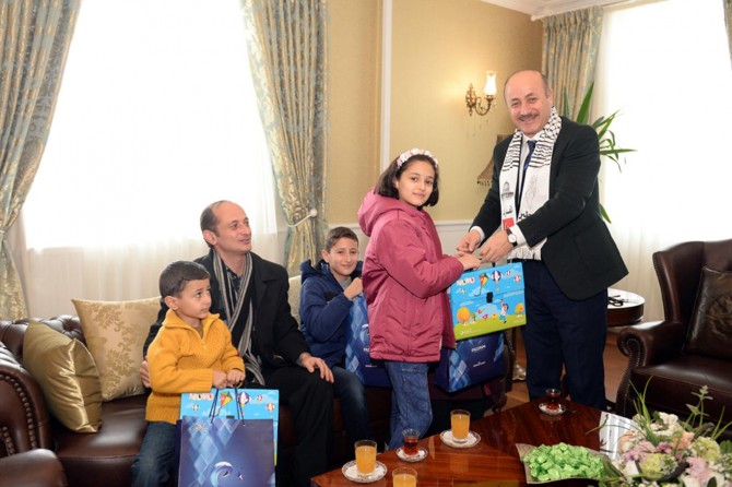 "Müslümanların kurtardığı Yahudiler bugün Müslümanlara zulmediyor"