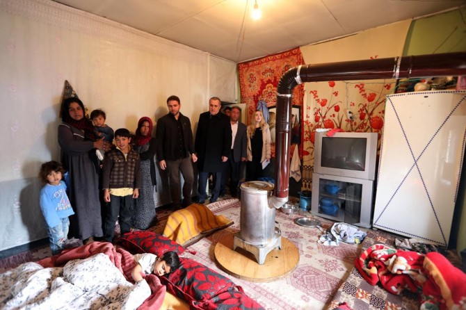 Büyükşehir'den Suriyeli aileye destek