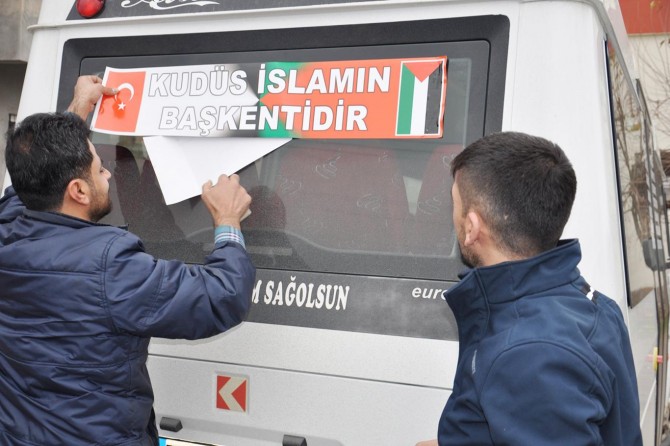 Minibüsçülerden Kudüs'e destek
