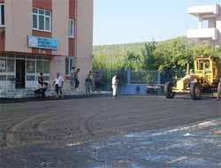 Silifke Belediyesi Okulları Asfaltlıyor