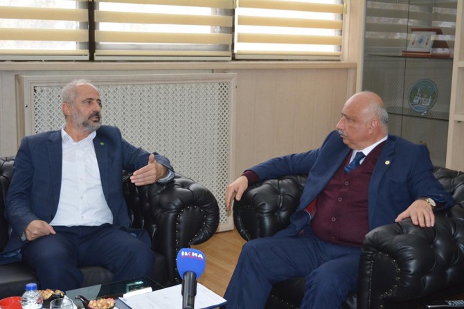 HÜDA PAR heyeti Batman Üniversitesi Rektörü Durmuş'la görüştü