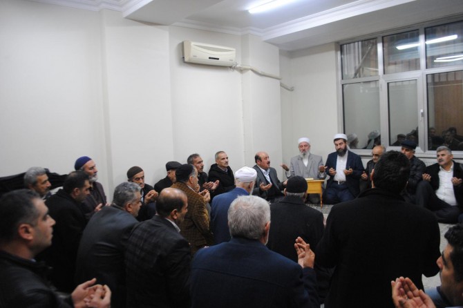 Umut Kervanı husumetli aileleri barıştırdı