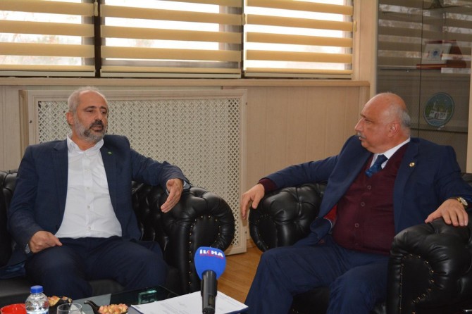 Heyeta HUDA PARê bi Rektorê Zanîngeha Êlihê re hevdîtin kir