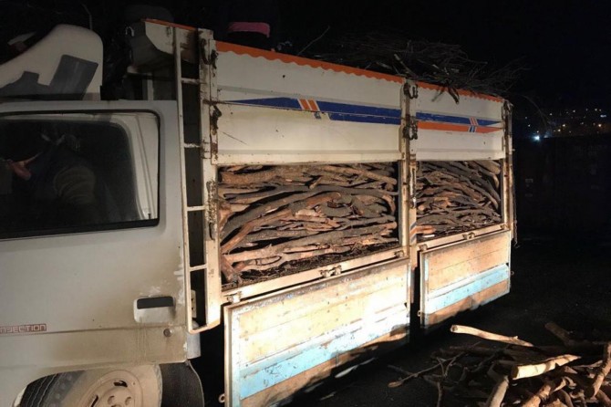 Van'da gümrük kaçağı sigara ele geçirildi