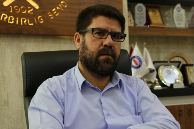 "28 Şubat ruhunu hortlatan rektör görevden derhal alınmalıdır"