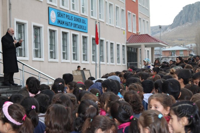 Müftü Arvas öğrencilerle bir araya geldi