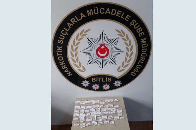 Uyuşturucu tacirleri bayanları alet ediyor