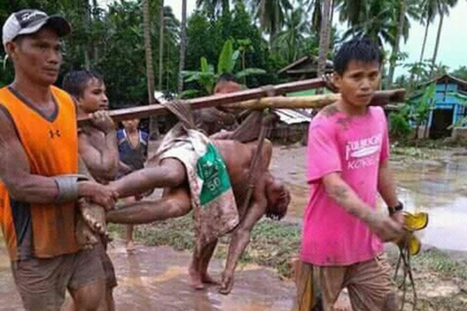 Filipinler'deki selde hayatını kaybedenlerin sayısı 100'e ulaştı