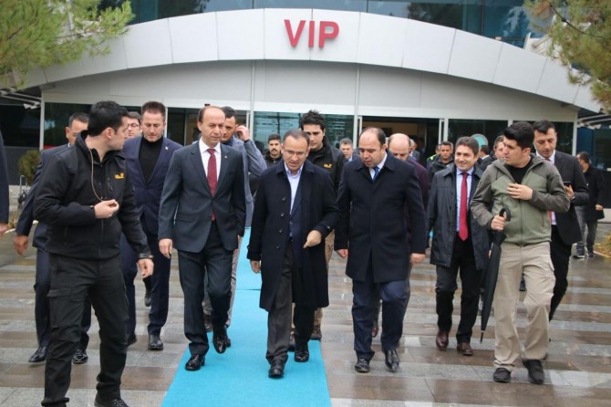 Başbakan Yardımcısı Bekir Bozdağ Şanlıurfa'da