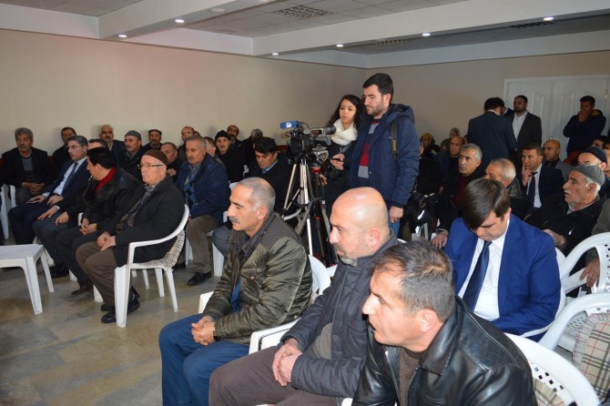 Valiyle görüşen mahalleli uyuşturucu kullanıcılarından dert yandı