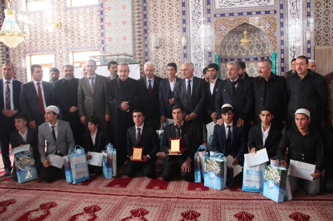 ​Van’da "Genç Muhafızlar ve Ezan Okuma Yarışması" yapıldı