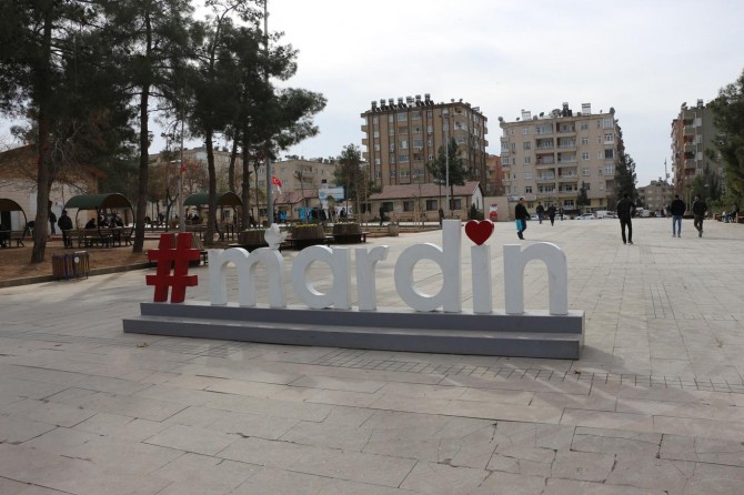 Yılbaşı gecesini Kur’an okuyarak ve namaz kılarak geçireceğiz