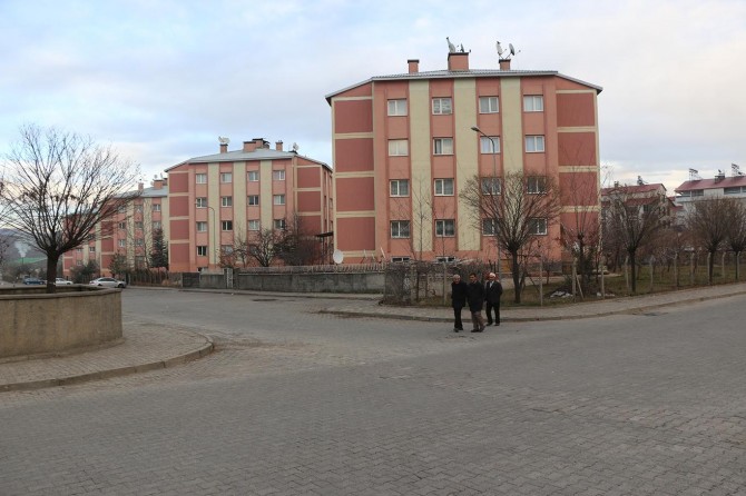 Yeşil alanlar dâhil edilerek yeniden bina yapılmasına belediyeden izin yok