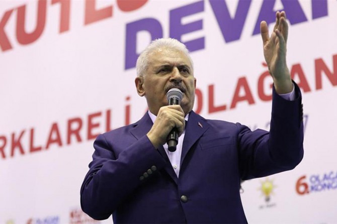 Kî îtîraz bike bo me tu ferqa wî ji darbekaran tuneye