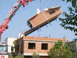 Gemlik'te Kaçak Yapı Yıkımı