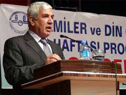 "Camiler ve Din Görevlileri Haftası" Konferansına Yoğun İlgi