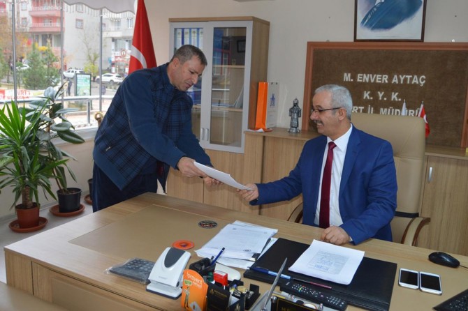 Siirt'teki taşeron işçilerin kadro heyecanı