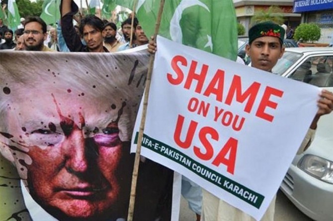 Em ê hedê Trump nîşanî bidin