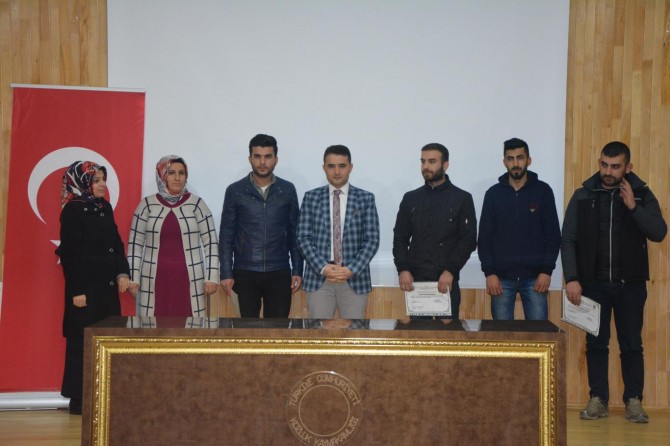 Kozluk’ta 30 kişiye ‘’KOSGEB Girişimcilik’’ belgesi verildi