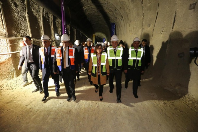 “Birêvebirina avê li herêma me bi qasî neft û zêrê muhîm e”