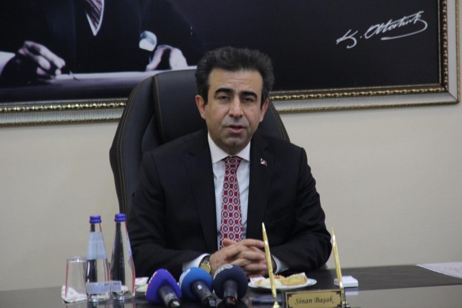 ​"Kaynakların ihanete aktarılması bu milletin en büyük sıkıntısı"