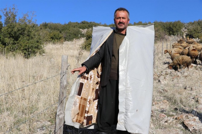 Mera alanları tel örgüyle çevrilen köylülerden tepki