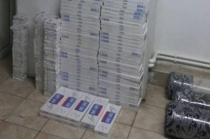 Van'da gümrük kaçağı sigara ele geçirildi