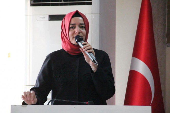 "Genç nüfusumuzu artırmak zorundayız"