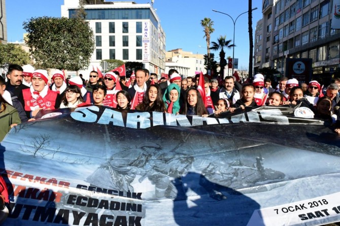 Şanlıurfa'da Sarıkamış şehitleri için yürüyüş düzenlendi