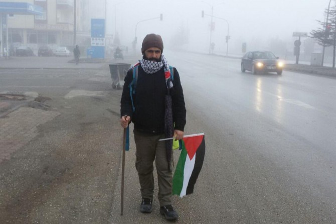 Ji bo biryara Amerîka ya Qudsê protesto bike ji Stenbolê ber bi Qudsê ve dimeşe