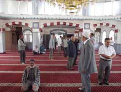 Mahmut Efendi Camii İbadete Açıldı