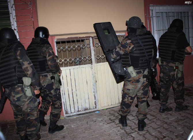 Li Edenê li dijî PKKê operasyon: 8 binçavî