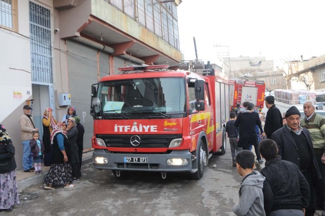 2 yaşındaki çocuk yangında hayatını kaybetti