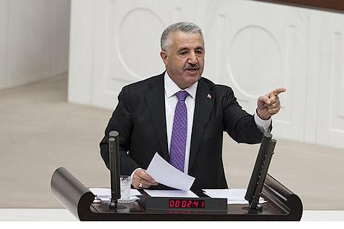 Kumar şiddet ve uyuşturucuya teşvik eden siteler bağlamında açılan dava yok