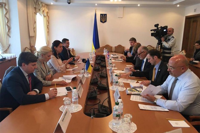 “Em pêwendîyên di navbera PKK û PYDê de dizanin”