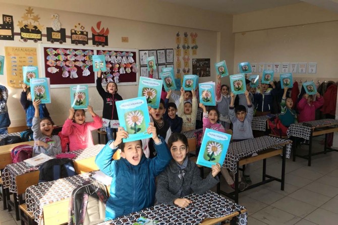 Batmanlı öğretmenler çocuklar için hikâye kitabı yazdılar