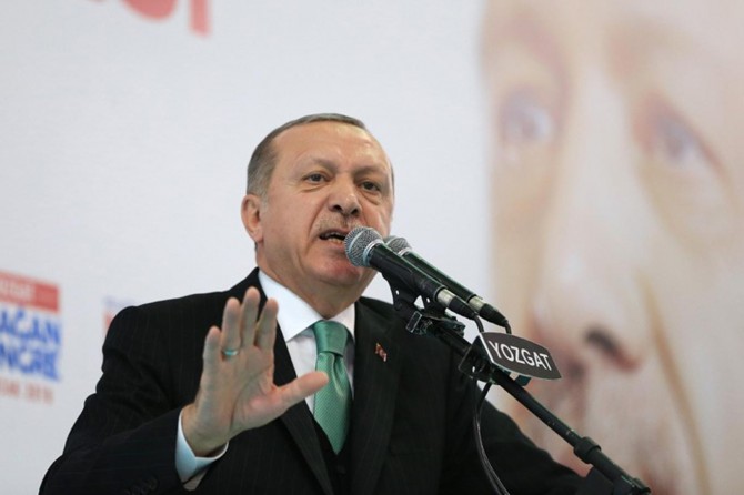 "Şimdi Afrin'de de aynı şeyi söylüyoruz: 'Bir gece ansızın gelebiliriz"