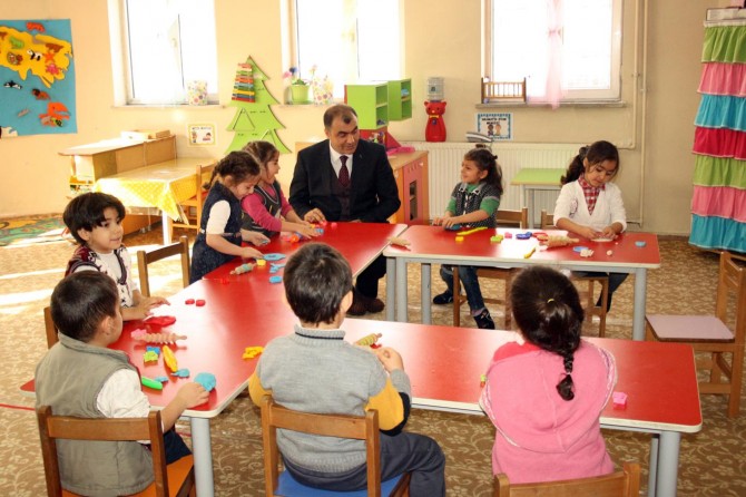 Ağrı'da 'Minik Kalpler Okula' projesi