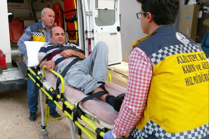 Kızıltepe Belediyesi hasta nakil ambulansı çalışmaya devam ediyor