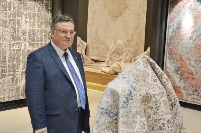 "Almanya'daki halı fuarı verimli geçti"
