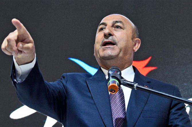 Hava sahasını kullanmak için Rusya ve İran'la görüşüyoruz