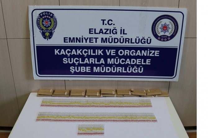 Elazığ`da Yılan Zehiri Operasyonu: 2 gözaltı