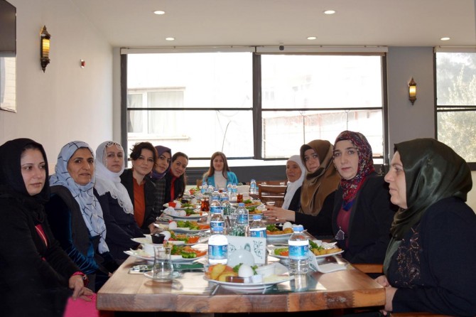 Kızıltepe Kaymakamının eşi iş sahibi kadınlarla bir araya geldi