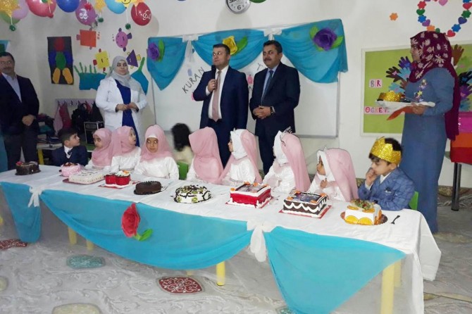 Viranşehir'de 4-6 yaş Kur'an kursu öğrencileri karnelerini aldı