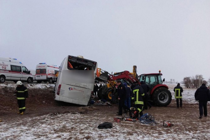 Eskişehir’de feci kaza: 13 ölü