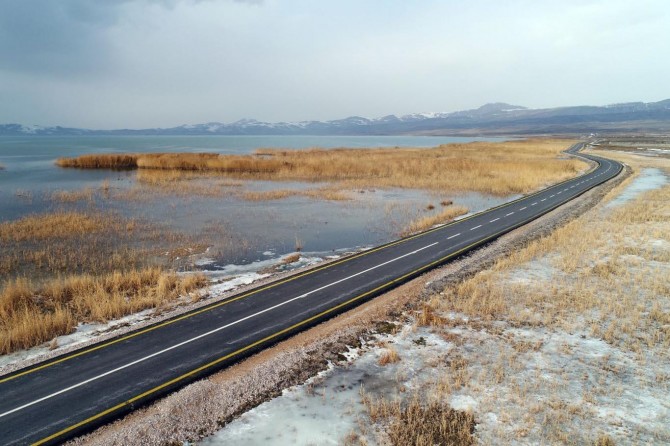 İpekyolu'nda 2017'de yaklaşık 25 kilometre yol yapıldı